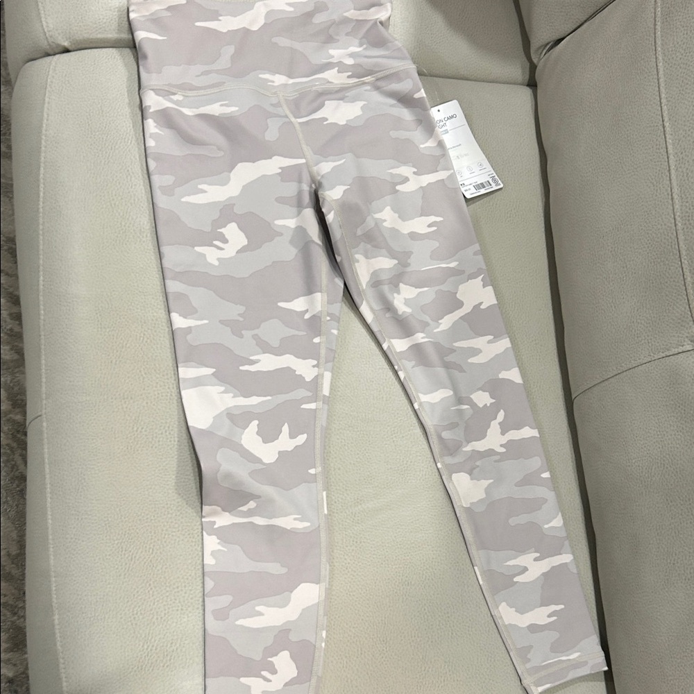 Athleta Gray Camouflage Leggings